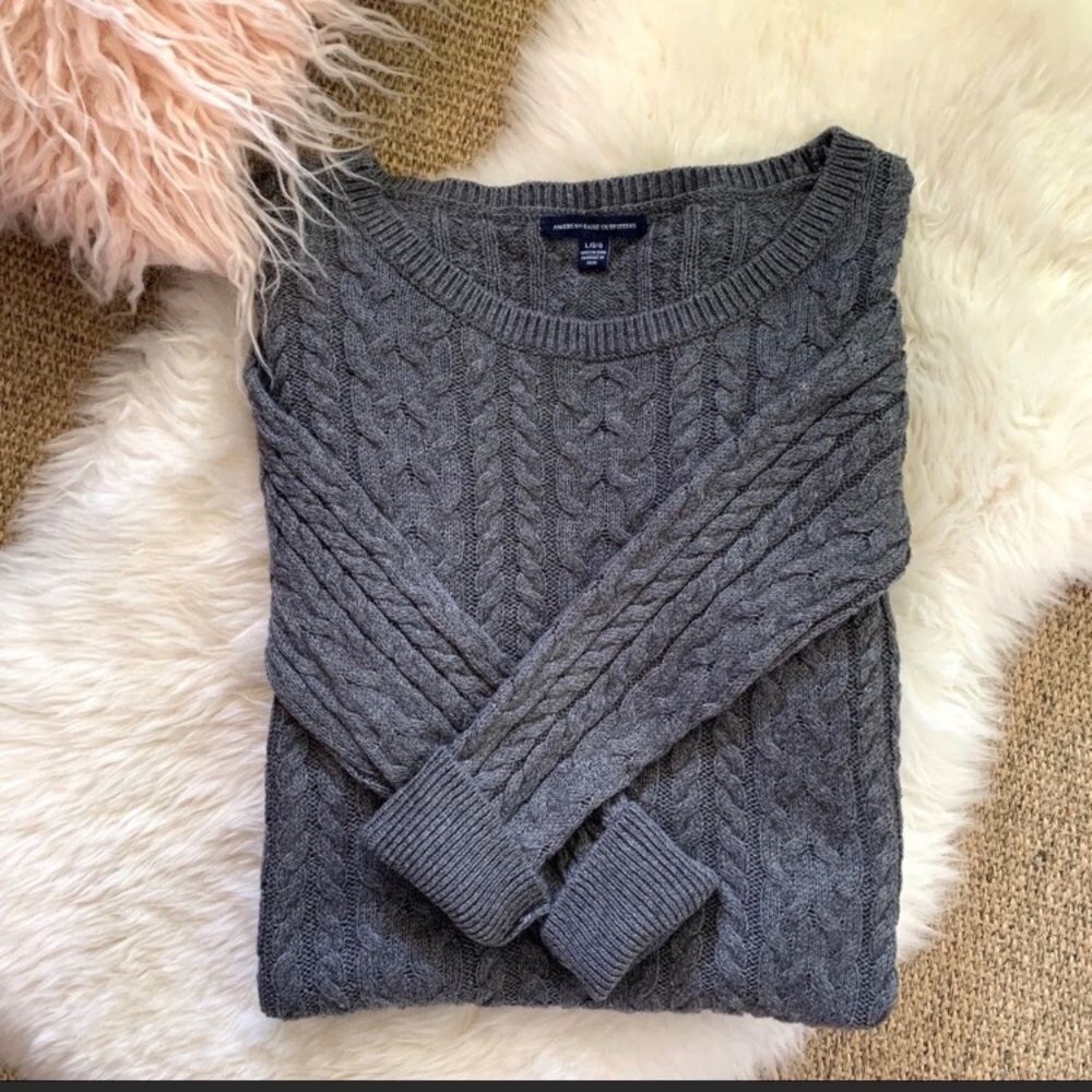 AEO cotton blend cable knit sweater with side zips